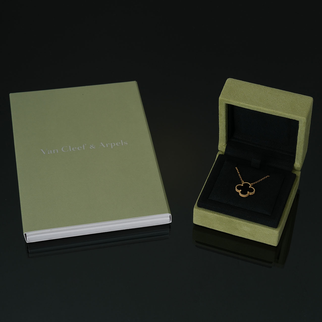 Van Cleef & Arpels(USED)반클리프앤아펠 빈티지 알함브라 네크리스 오닉스